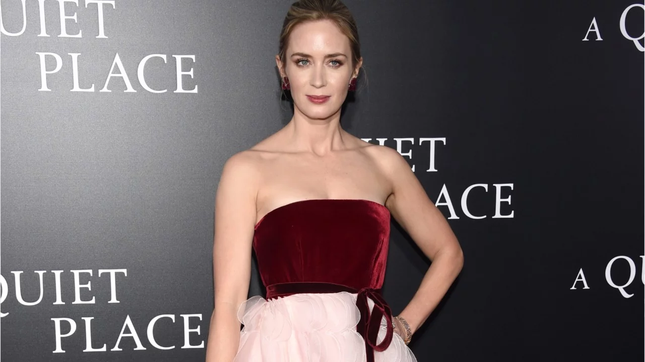 Emily Blunt reveló lo que hace cuando va al cine, y da mucho lugar a la imaginación