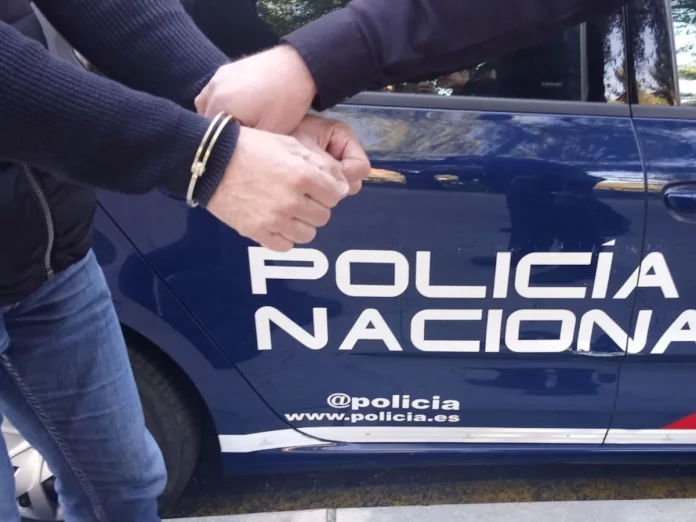 Un policía fue sancionado por un intento de fuga de un detenido en los calabozos del juzgado de Alcalá
