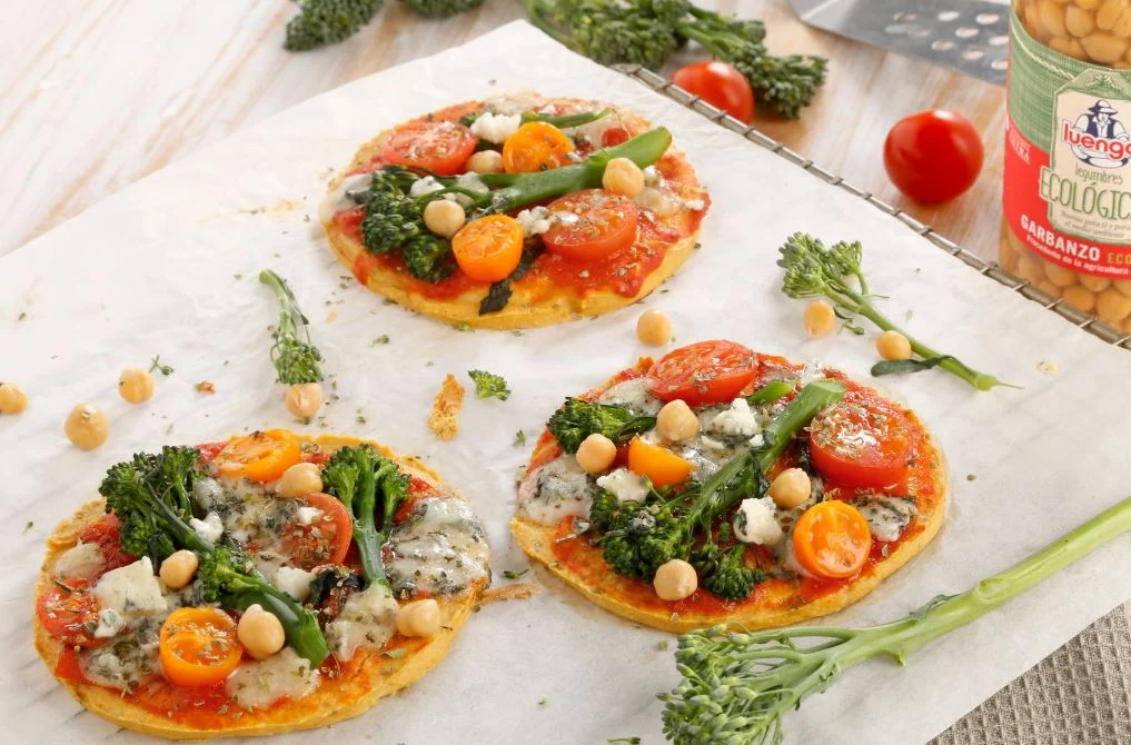 Masa de pizza sin harina y saludable ¡Con solo 2 ingredientes! 1 Moncloa Comer una pizza de garbanzo es bueno para la salud