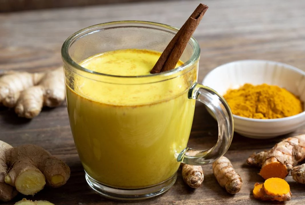 Golden Mix: La receta secreta que desinflama, desintoxica y llena de antioxidantes