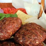 No lo vas a creer: TikTok explota con la receta para preparar hamburguesas caseras más ricas que las de los restaurantes