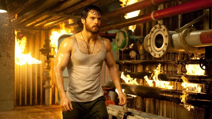 Henry Cavill revela el secreto subido de tono para tener ese increíble físico