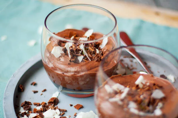 Helado de chocolate crunch: una opción saludable y rica en proteína, sin azúcar 2 Moncloa Un postre con muchos beneficios