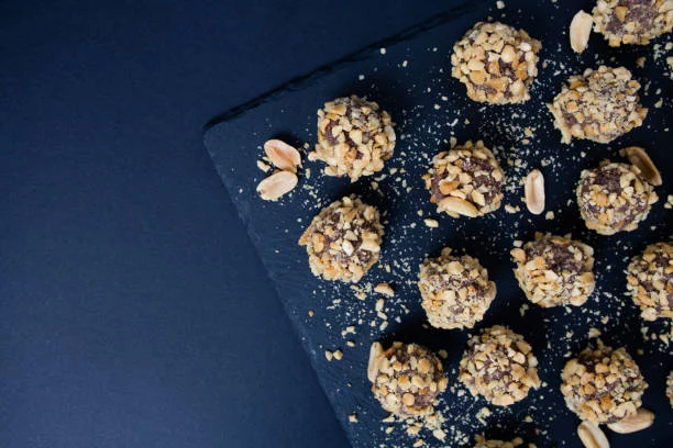 Cómo hacer unas trufas sin azúcar de chocolate, ricas y saludables 2 Moncloa Comer de manera saludable y sin culpa