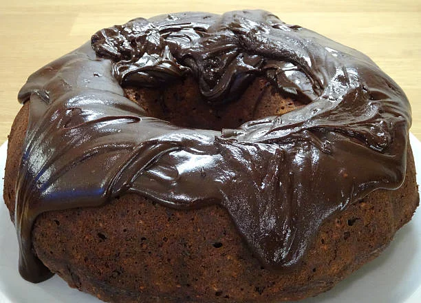 El secreto revelado para hacer un bizcocho de remolacha irresistible 2 Moncloa Una obra maestra de la repostería