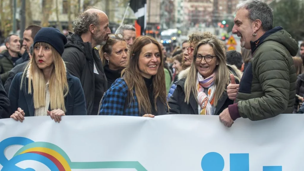 El inesperado vínculo de Itziar Ituño que sorprendió a sus fanáticos y que la hizo alejarse de grandes marcas 1 Moncloa Itziar Ituño y su apoyo a los presos vascos de ETA