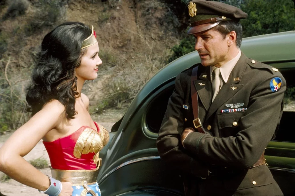 Lynda Carter destapa su lado B: el secreto de Hollywood que ahora todos vamos a conocer 1 Moncloa Durante su travesía por "Wonder Woman", Lynda Carter enfrentó lo peor de Hollywood