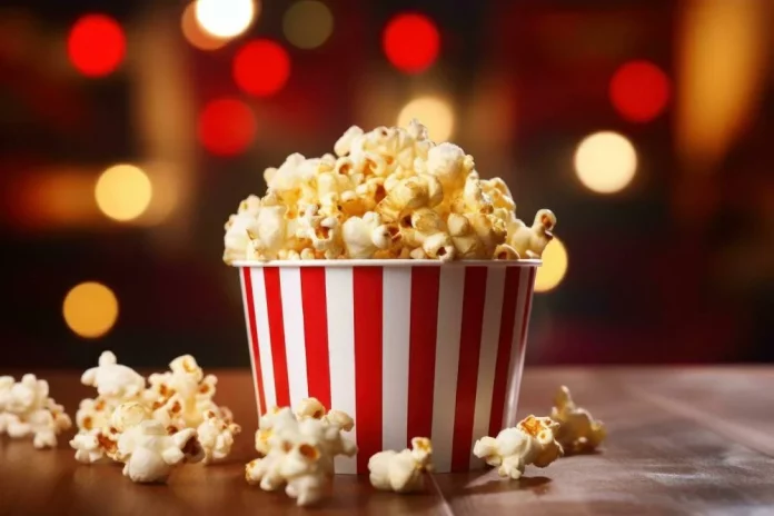 El secreto de los cines para las palomitas de maíz con mantequilla que no puede igualar en tu casa