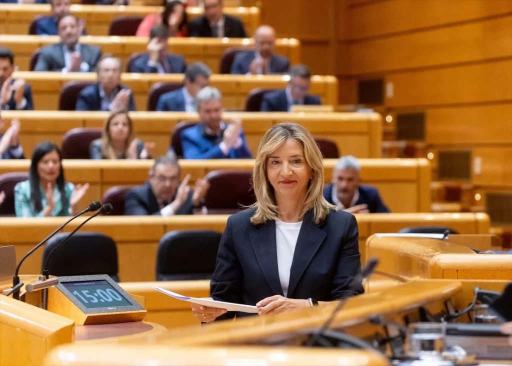 El PP veta la amnistía en el Senado y la devuelve al Congreso 1 Moncloa La portavoz del Partido Popular en el Senado, Alicia García Rodríguez.