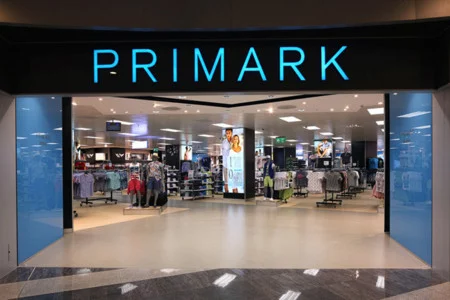 Primark revienta los precios y lanza sus prendas top por debajo de 50 euros. Fuente propia