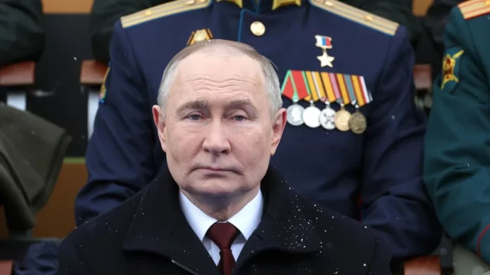 Putin rechaza las advertencias de la UE y asegura que su armamento nuclear está listo para actuar