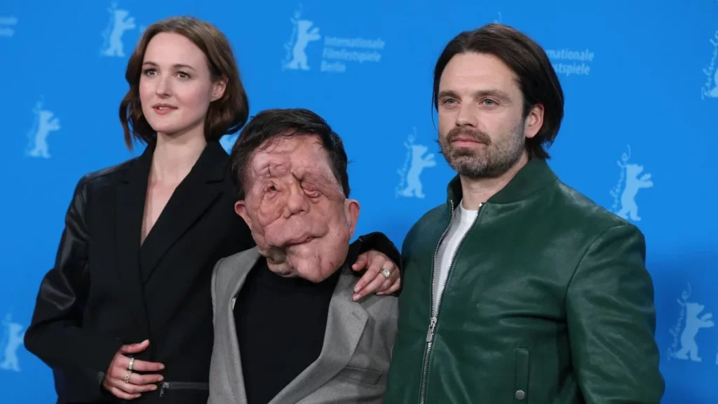 Sebastian Stan le da una lección de humanidad a la prensa y deja a todos con la boca abierta 1 Moncloa Todo sobre 'A different man' que destaca a Sebastian Stan y Adam Pearson