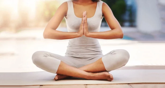 El truco para empezar yoga sin ser fuerte ni flexible: ¡Hazlo fácil!