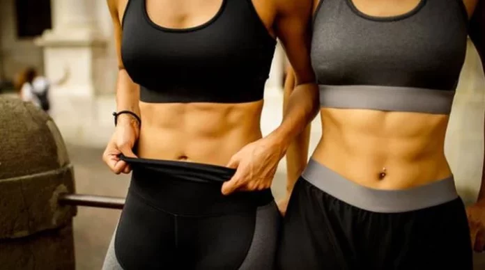 Vientre plano en 30 días: la rutina mágica que transformará tu abdomen por completo