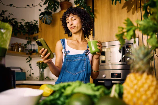 Señales de alarma que podrían indicar deficiencia de vitamina D en mujeres 1 Moncloa Estos son los síntomas de una deficiencia de vitamina D en las mujeres
