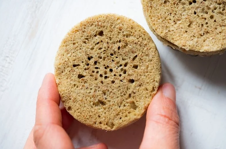 Pan saludable en microondas: receta casera con solo 3 ingredientes 1 Moncloa Prepara este pan saludable de forma simple