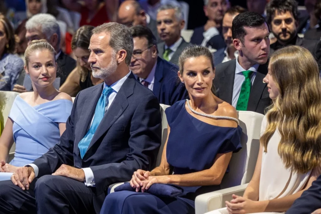 Alvise Pérez usará el desafecto ultraderechista hacia Felipe VI para crecer 1 Moncloa Alvise