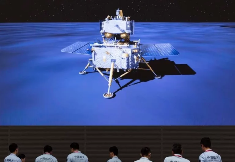 ¿Cuál es la finalidad del aterrizaje de China en el lado oscuro de la Luna?