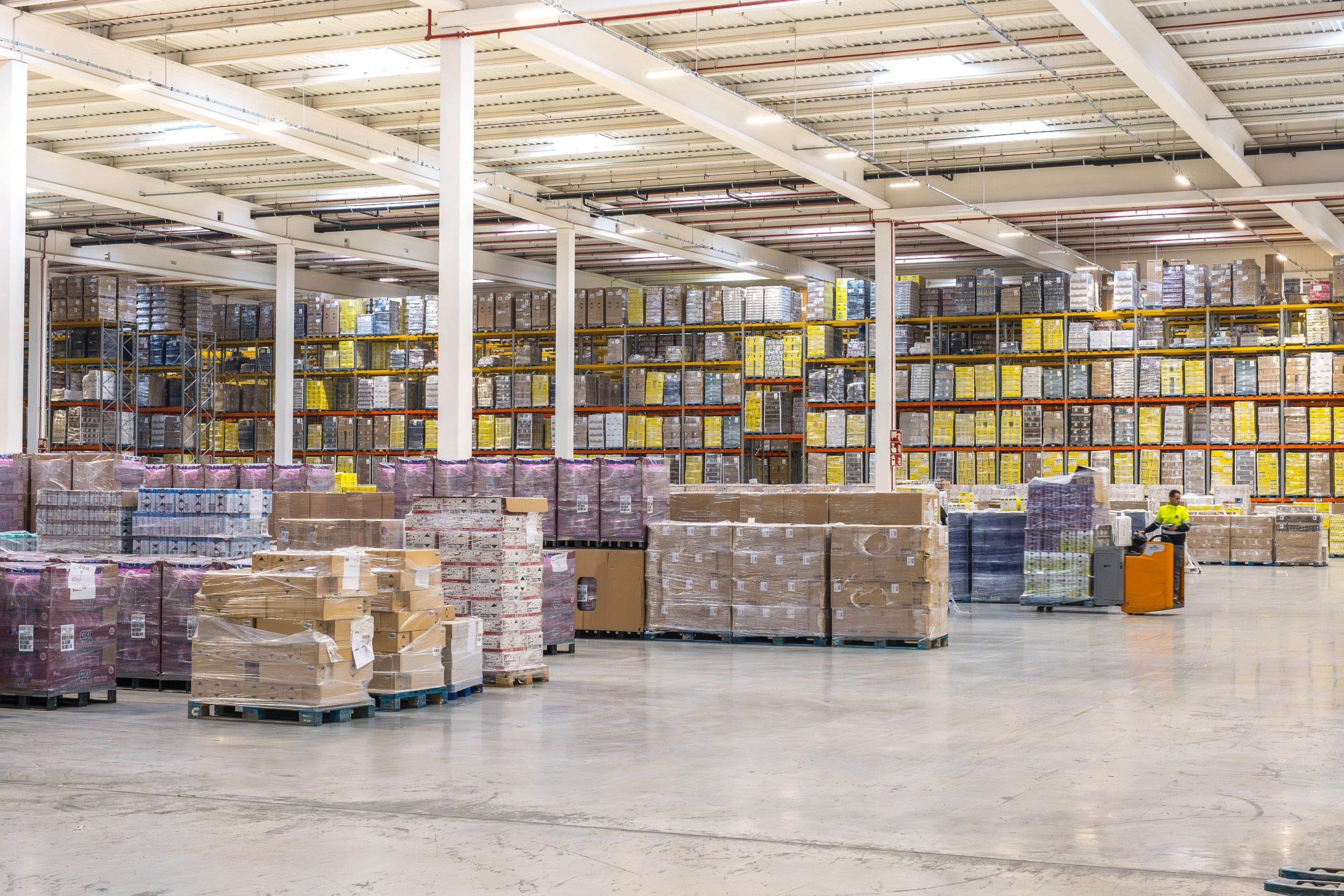 30 millones de facturación, más de 240.000 m2 y un SGA propio: Improving Logistics traspasa fronteras 1 Moncloa IMPROVING 1 min scaled Moncloa