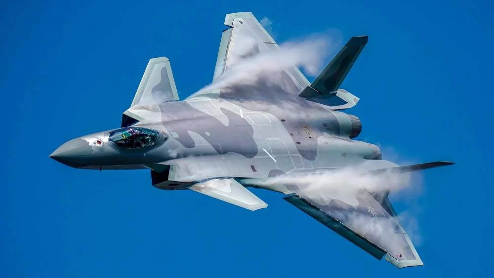 Un avión poderoso: otros de las naves que sorprenden al mundo