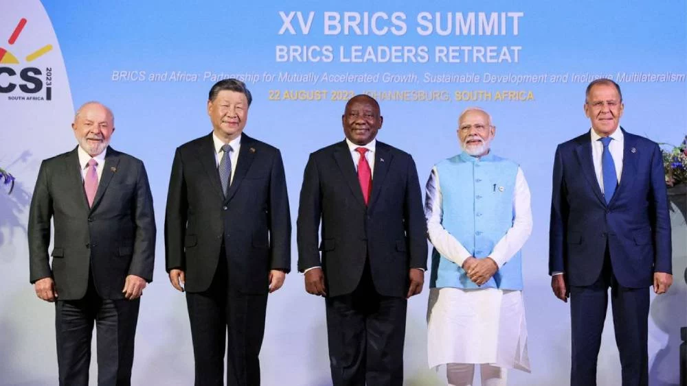 Cuál es la función más importante de los BRICS