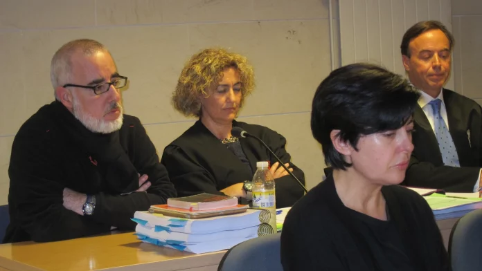 Rosario Porto y Basterra durante el juicio.
