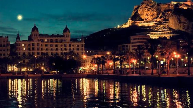 Conoce los 3 bares de Alicante donde podrás escuchar la mejor música