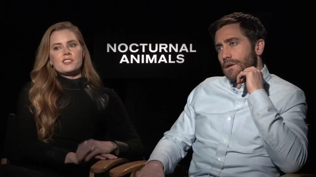 Thriller en Netflix que debes ver hoy mismo: Jake Gyllenhaal te sorprenderá 2 Moncloa La intrigante trama de "Animales Nocturnos" de Jake Gyllenhaal