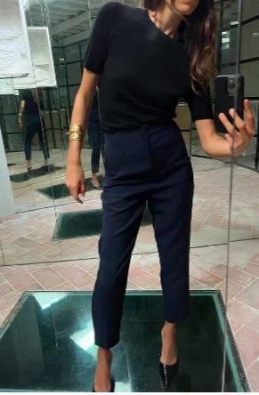 camisetatopnegra zara Moncloa