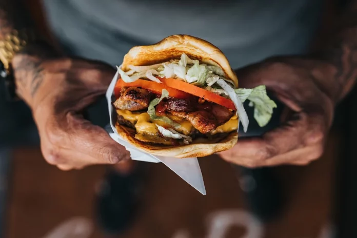 ¿Es rentable un negocio de comida para llevar?
