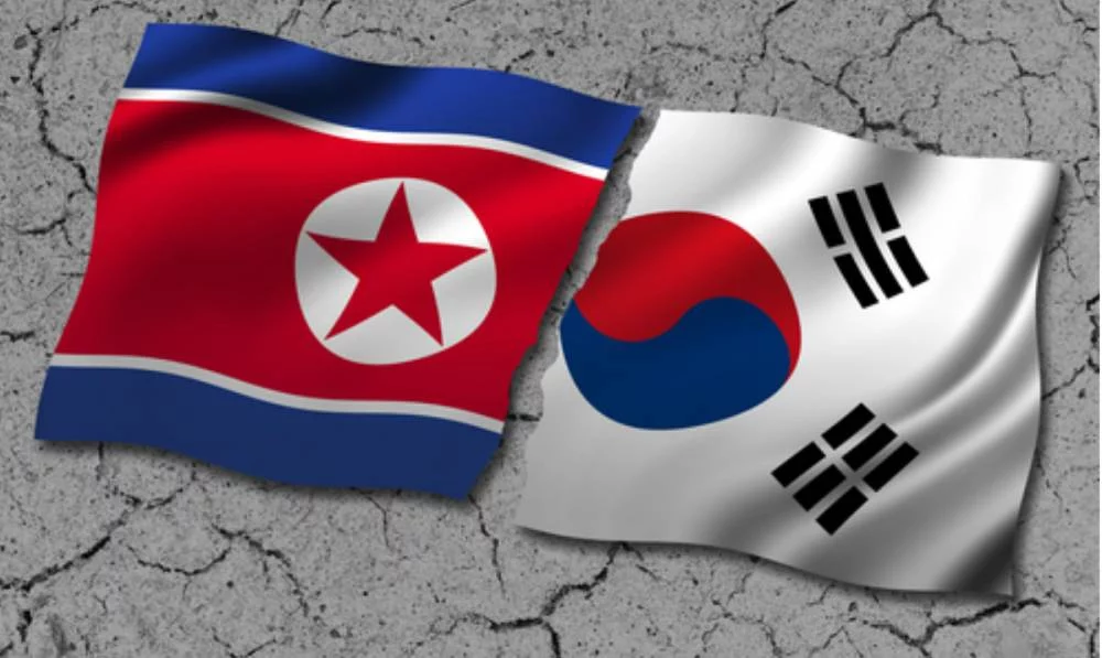 País ataca con globos de basura y recibe un contraataque inesperado 1 Moncloa Desde los globos a los megáfonos: la histórica rivalidad de Corea del Norte