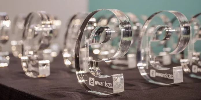 eAwards España 2024 presenta soluciones tecnológicas contra el acoso escolar y el desperdicio de agua