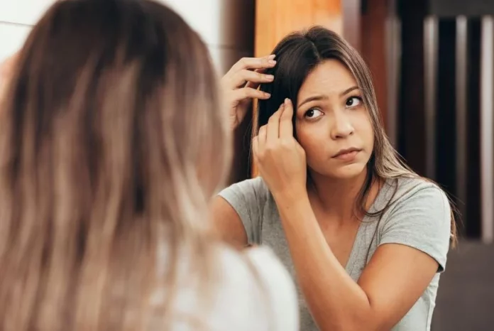 Descubre 3 formas de combatir la alopecia por estrés y revitalizar tu cabello y tu vida