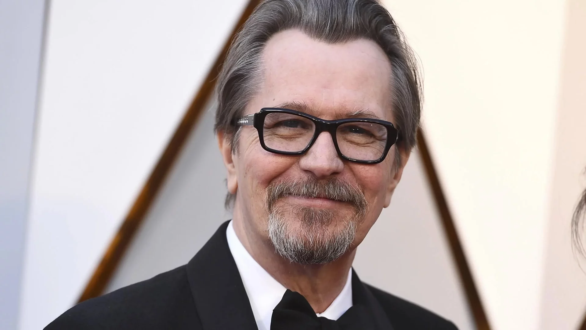 Las 2 películas que salvaron la vida de Gary Oldman y la relación con sus hijos