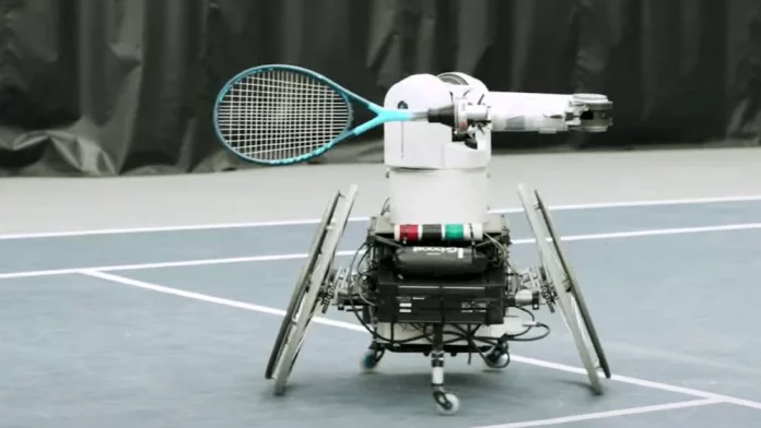 El robot que puede jugar tenis ya es realidad