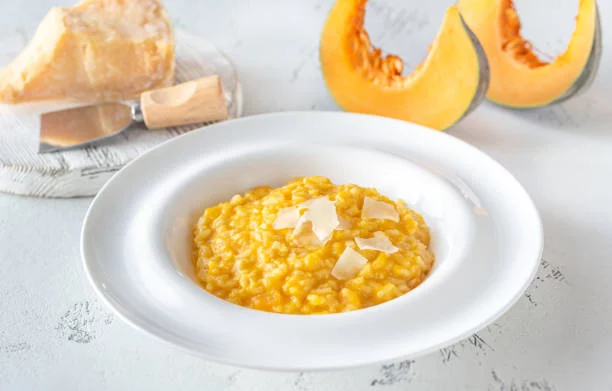 Risotto de calabaza: aprende el truco para una textura perfectamente cremosa 1 Moncloa Así se prepara el risotto de calabaza