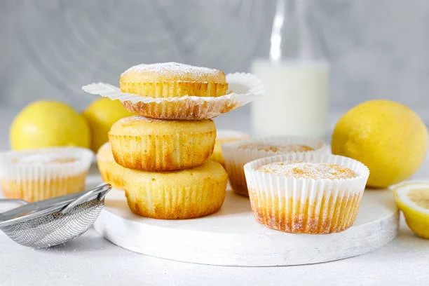 Preparación del postre de verano y elaboración del relleno