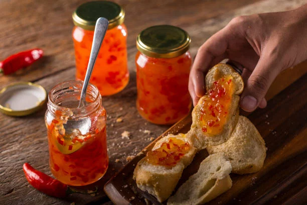 Mermelada de pimiento agridulce: el truco de la abuela para que quede deliciosa 1 Moncloa Preparación de la mermelada de pimiento agridulce
