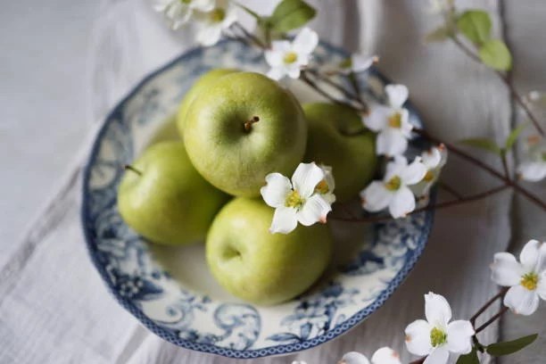La fruta imprescindible en tu desayuno para lograr un abdomen plano 1 Moncloa Lograr abdomen plano comiendo manzanas verdes