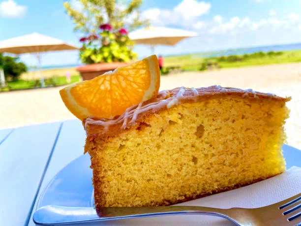 Torta de naranja: sabor cítrico y glaseado irresistible, ¡sin gluten! 2 Moncloa El secreto del glaseado irresistible