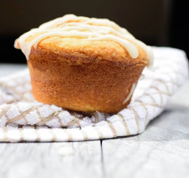 Postre de coco súper rápido: cocina en el microondas y disfruta en un instante 2 Moncloa El toque final para decorar y agregar toppings