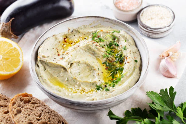 Machacado de berenjena hecho en casa: descubre los sabores del Mediterráneo