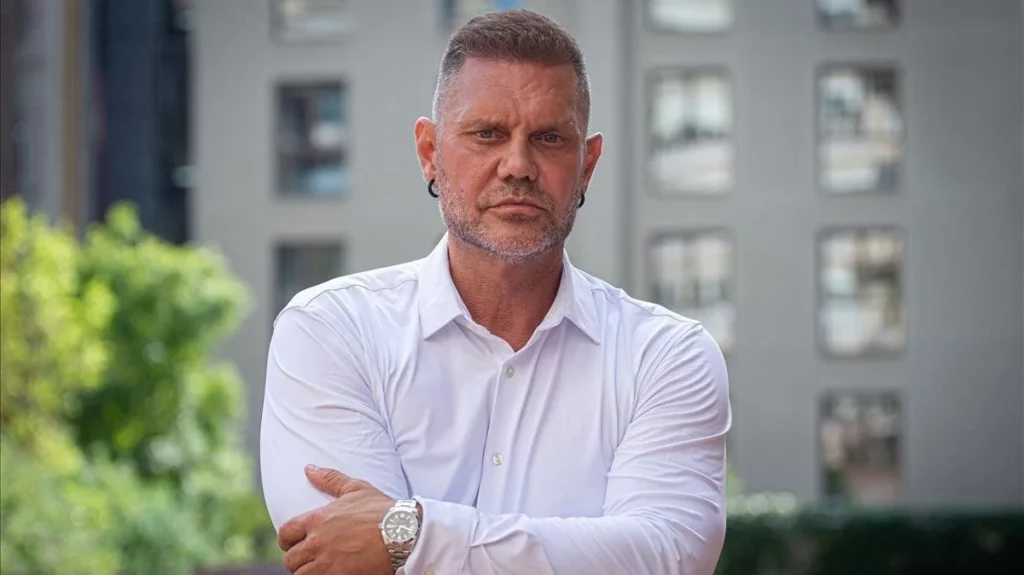 De actor para adultos a problemas con la policía española 2 Moncloa El antecedente duro de Nacho Vidal que lo deja muy mal parado