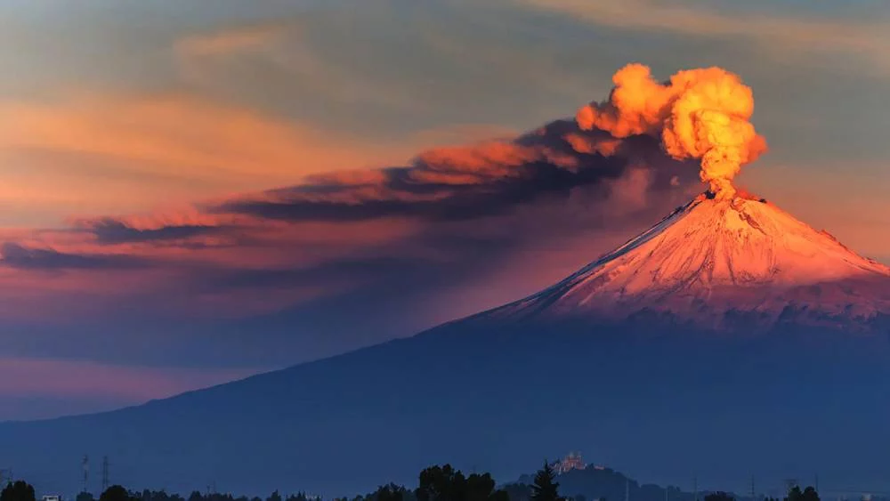 Descubren el volcán más famoso que también es un portal extraterrestre 1 Moncloa El mito que rodea al volcán Popocatépetl