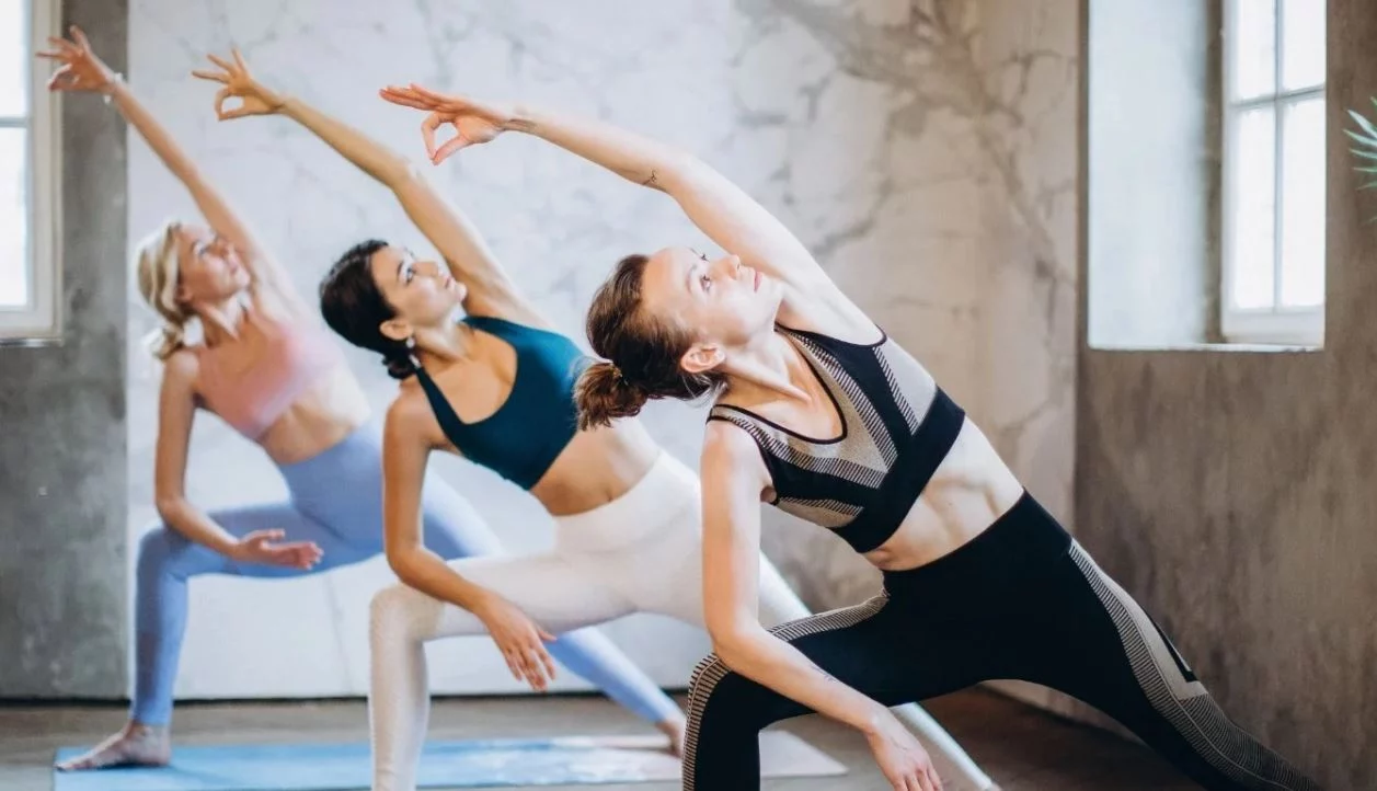 Practica esta rutina de yoga 8 semanas y mira cómo tu cuerpo se transforma