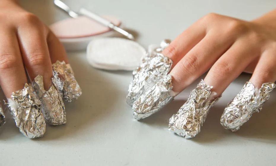 El riesgo al que te expones al utilizar los removedores de uñas acrílicas 1 Moncloa ¿Cuáles son las alternativas para remover las uñas acrílicas?