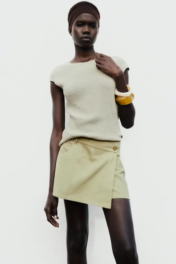 5 prácticas y cómodas faldas pantalón de Zara a menos de 20 euros en las rebajas 3 Moncloa 03134837506 a1 1 Moncloa