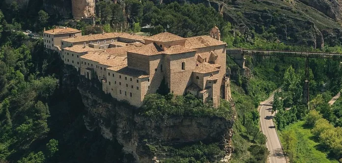 Si los españoles lo eligen, será por algo: el destino de Castilla-La Mancha que se volvió viral