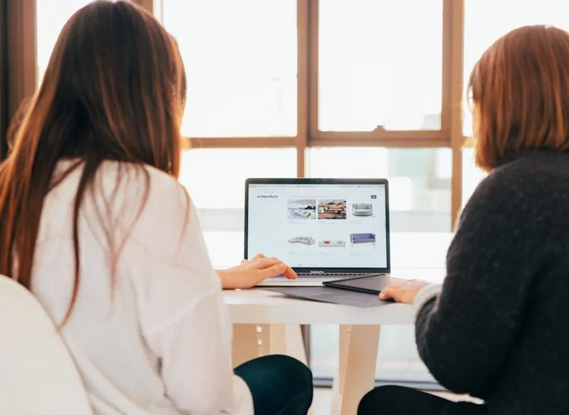 Ten cuidado con las falsas ofertas de trabajo de Infojobs, LinkedIn, Indeed...