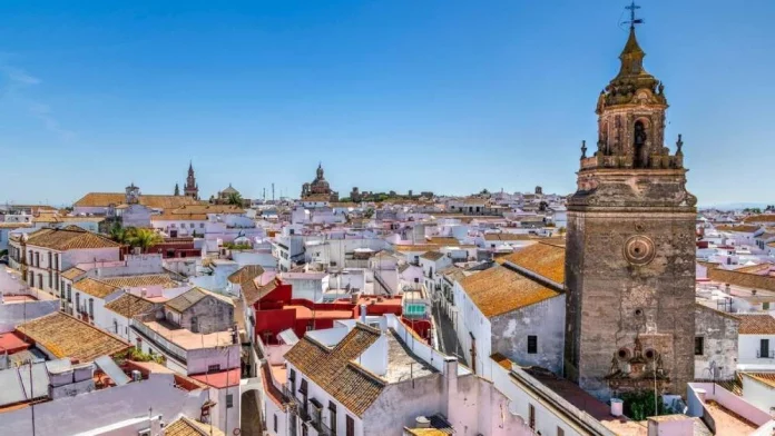 ¿Aún sin planes? Tres destinos poco conocidos en España para este verano